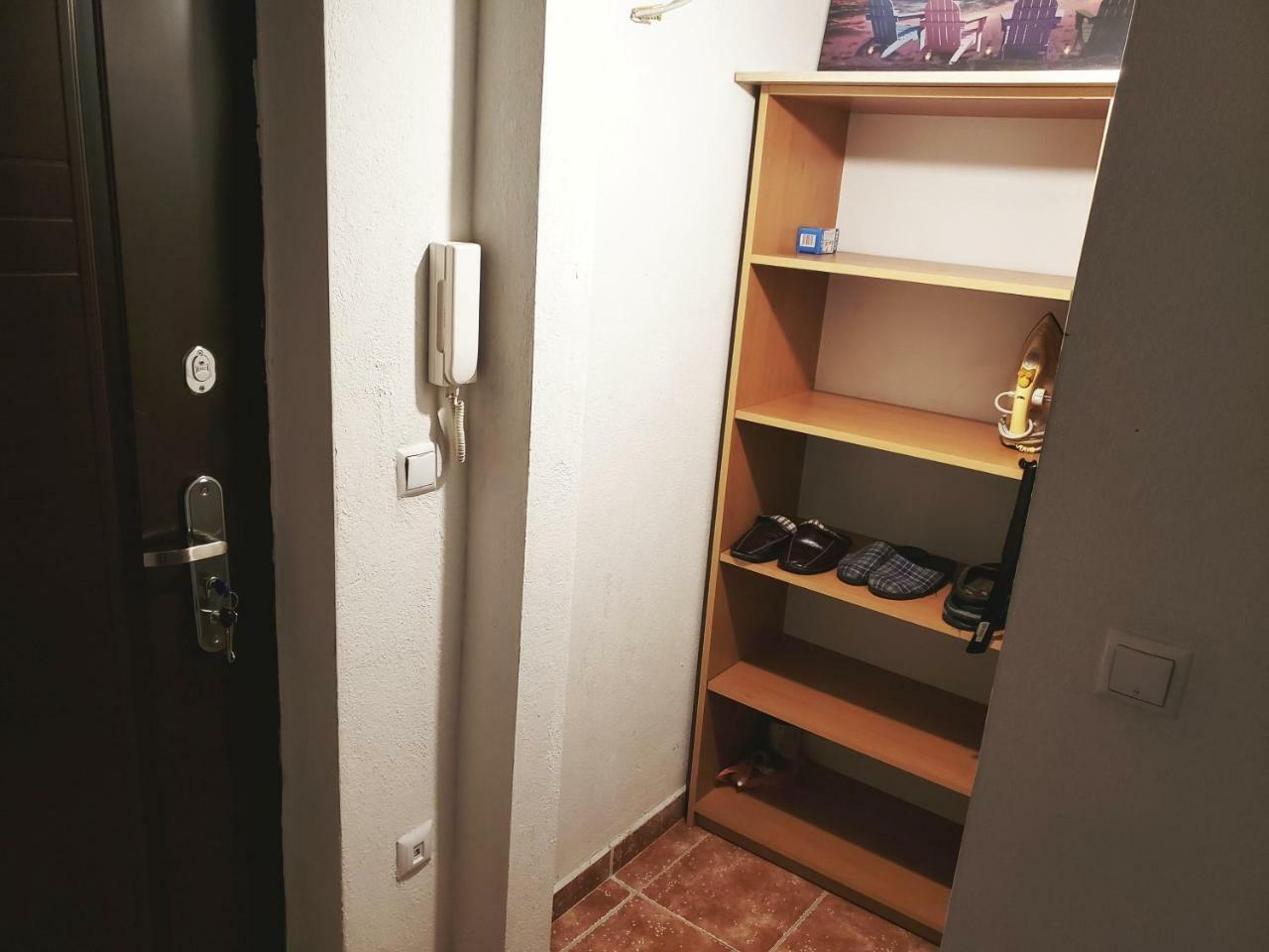 Appartement Welcoming In Prishtina à Pristina Extérieur photo