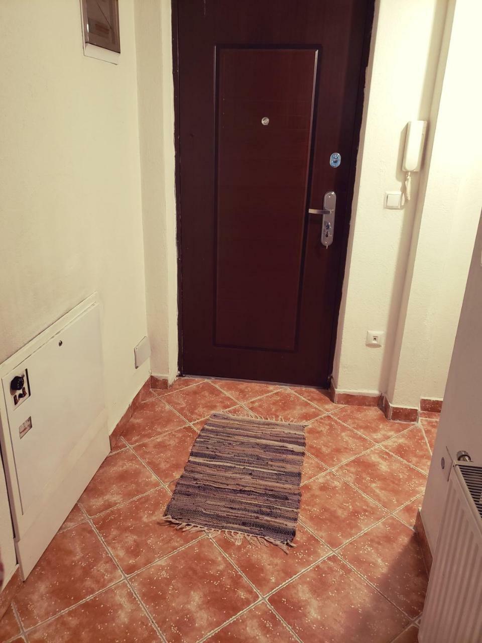 Appartement Welcoming In Prishtina à Pristina Extérieur photo